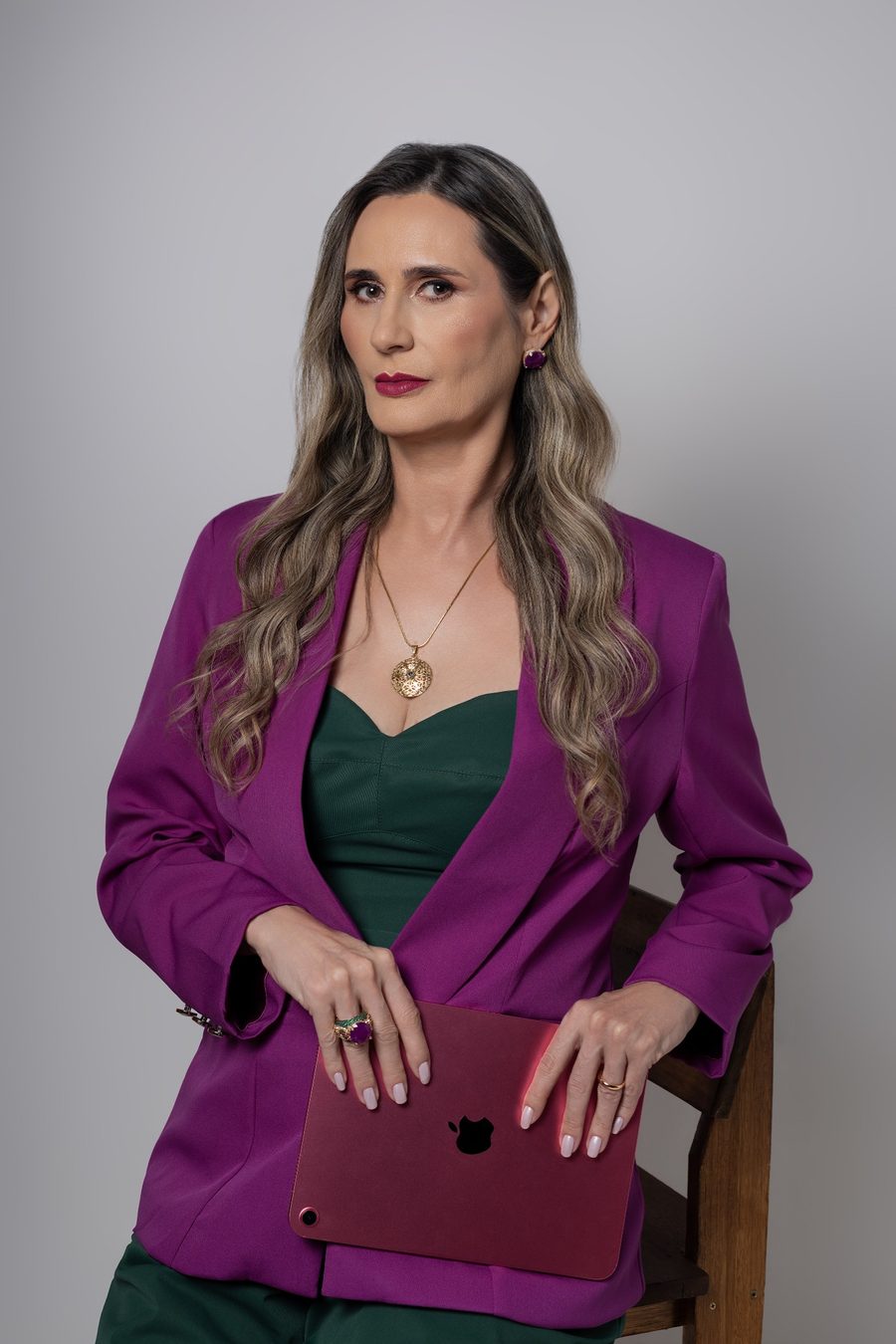 Advogada Leila Pedroso em retrato profissional